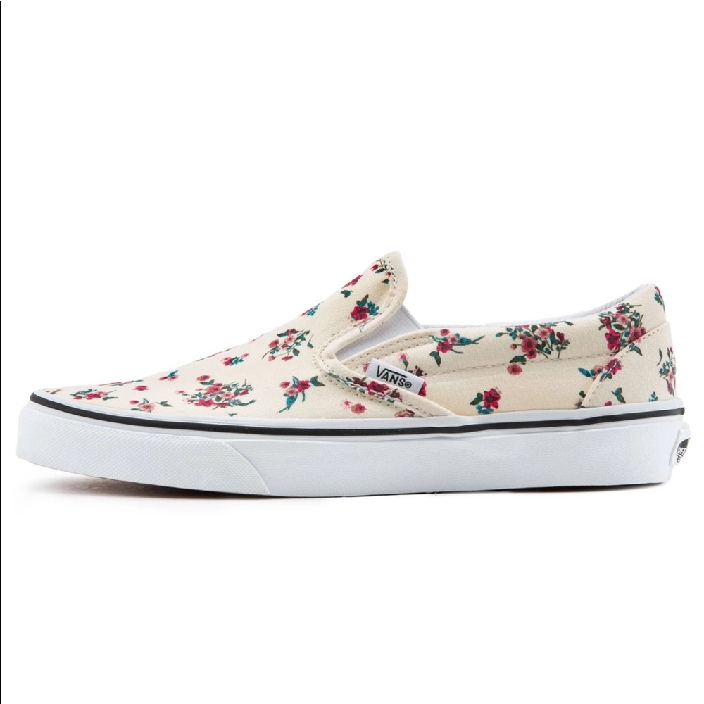 Vans Ditsy floral slip-on shoes